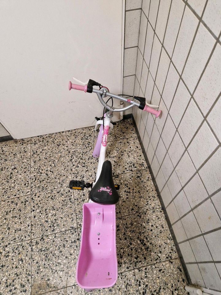 16 Zoll Mädchen Fahrrad in Essen