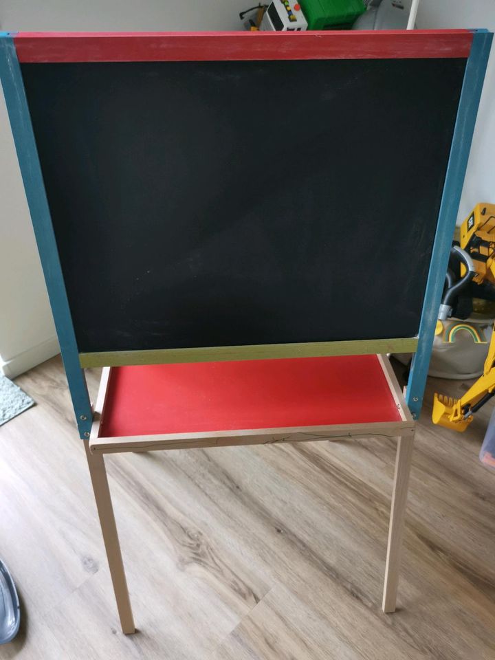 JEUJURA Kinder Tafel in Paderborn