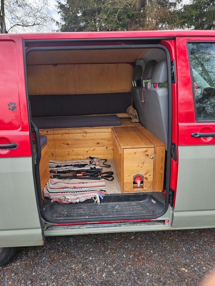 Volkswagen T5 Transporter , Campervan in Lenggries