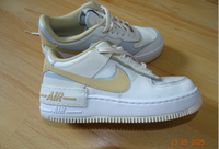 Nike Air Force 1 Shadow Gr. 39 beige/weiß NEUWERTIG! Niedersachsen - Braunschweig Vorschau