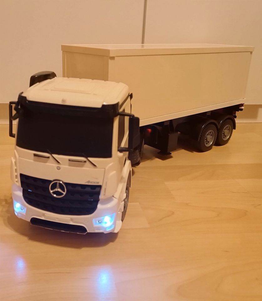 Jamara RC Mercedes Container 1:20 LKW Ferngesteuertes truck in Köln