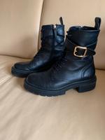 Damen Stiefeletten von Zara, Gr. 39, im guten Zustand Düsseldorf - Lichtenbroich Vorschau