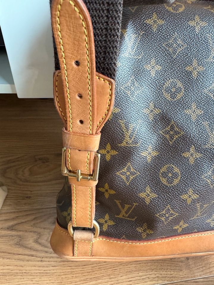 Original Louis Vuitton Montesouris Rucksack in Düsseldorf