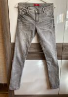 Jeans shape slim Gr. 36/32 Hessen - Wiesbaden Vorschau