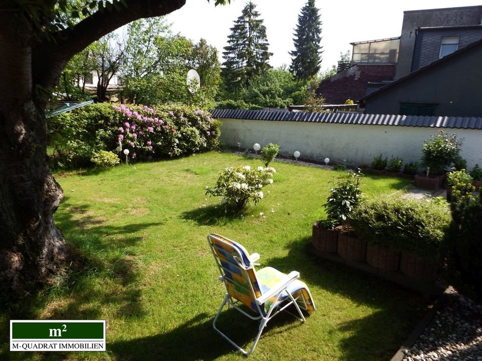 Wohnen wie im Haus! Großzügige Erdgeschosswohnung mit eigenem Eingang + Gartenanteil nähe Bärenloch in Solingen