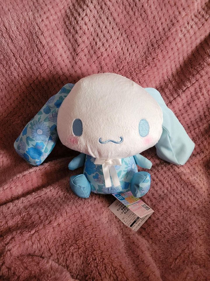 Cinnamoroll Plüschtier Sanrio in Groß Nordende