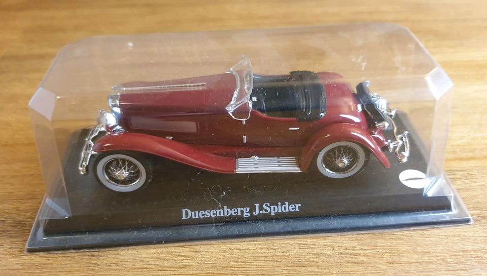 Duesenberg J. Spider, Sammlermodell 1:43 in Bremen