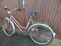 Diamant DDR 26" Damenfahrrad, für Neuaufbau od.Ersatzteilgewinnug Sachsen - Moritzburg Vorschau