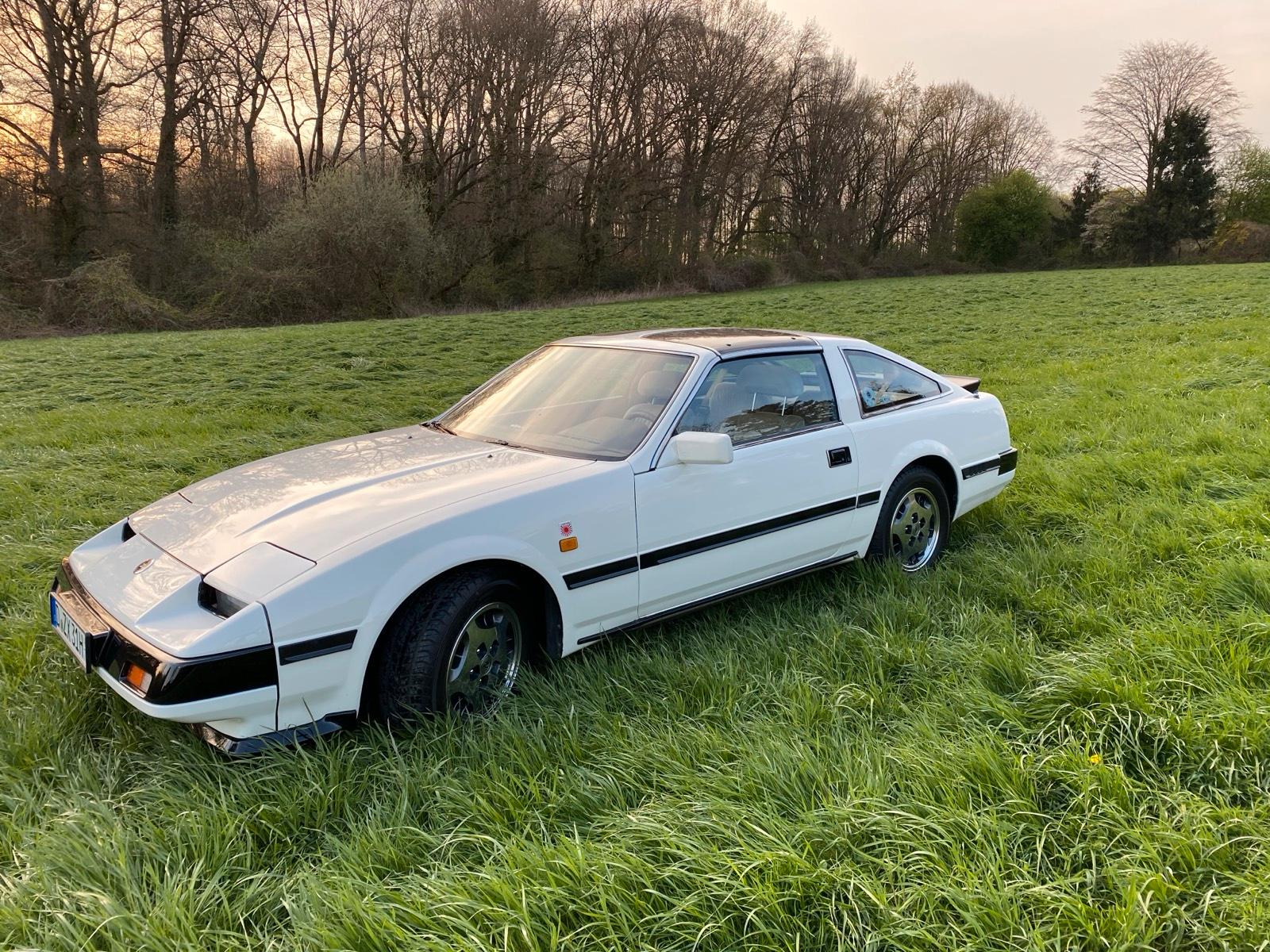 Abbildung des Autos Nissan ZX 300 Oldtimer Z…