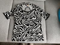 Edles Shirt von Biba Gr 2 , 44 in Leoprint schwarz—weiß Niedersachsen - Hann. Münden Vorschau