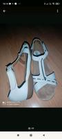 Clarks Leder Sandalen Gr.38..leicht & bequem Leipzig - Volkmarsdorf Vorschau
