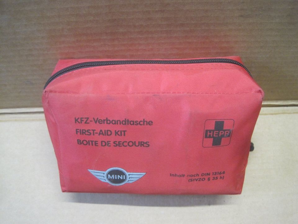 org. Verbandtasche für MINI Cooper R56 -Abgelaufen 02.2014 in Schladen