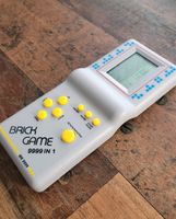 Vintage Spielkonsole BRICK GAME 9999 IN 1 - MR 9999 Nordrhein-Westfalen - Moers Vorschau