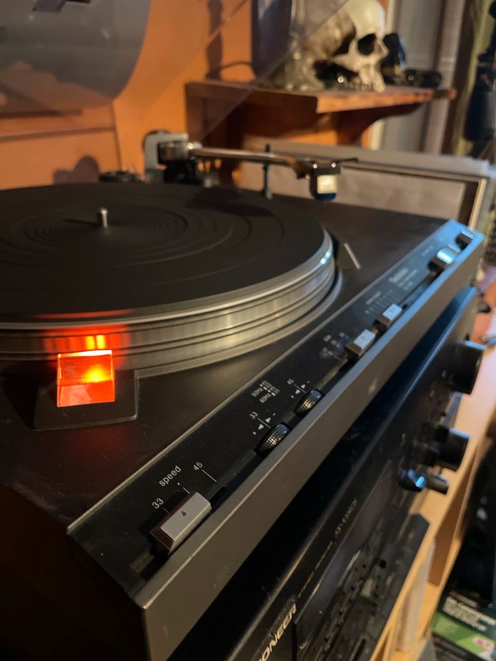 Technics SL-3310 Plattenspieler Vinyl Schallplattenspieler in Hamburg