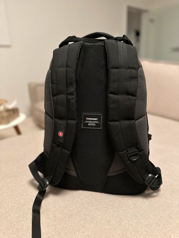 Wenger Lenovo Business Laptop Rucksack schwarz groß backpack neu in Düsseldorf
