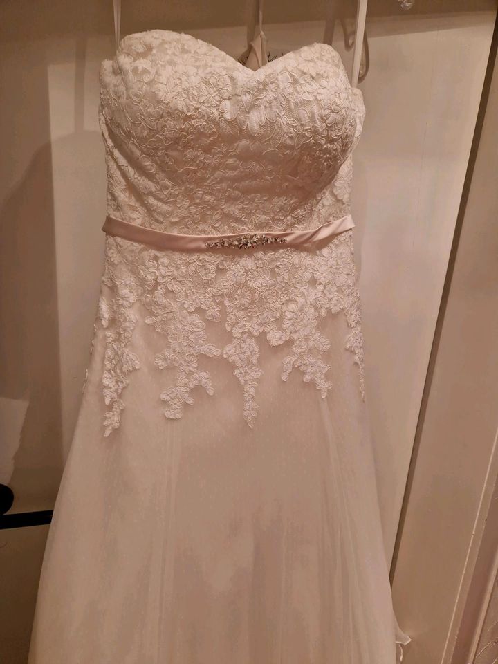 BRAUTKLEID in Bad Gandersheim