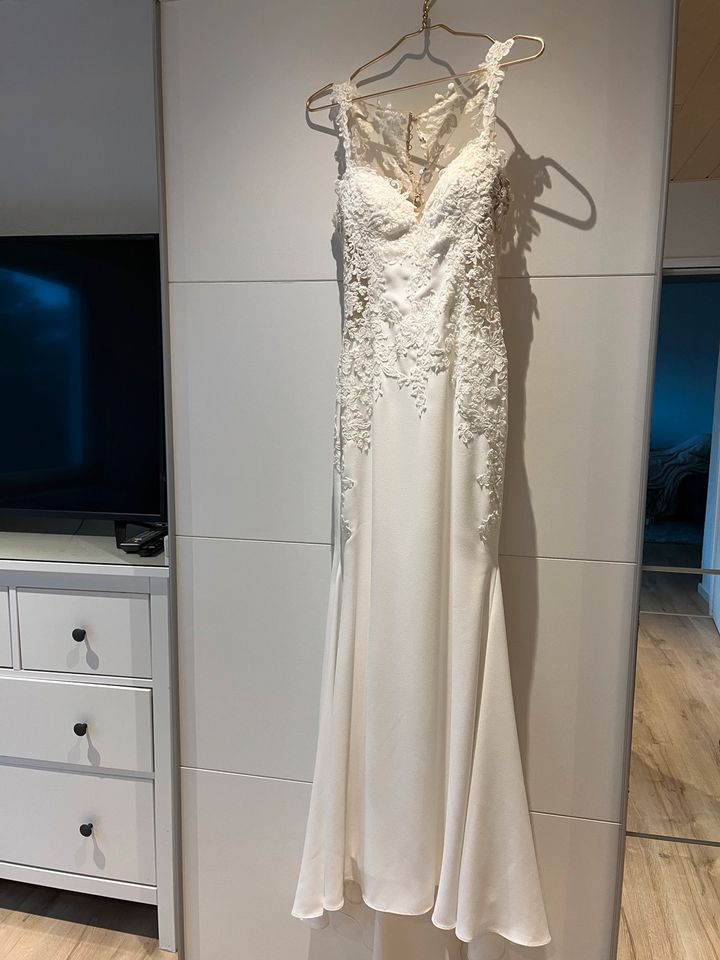 Hochzeitskleid Standesamt Hochzeit Kleid in Wiesbaden