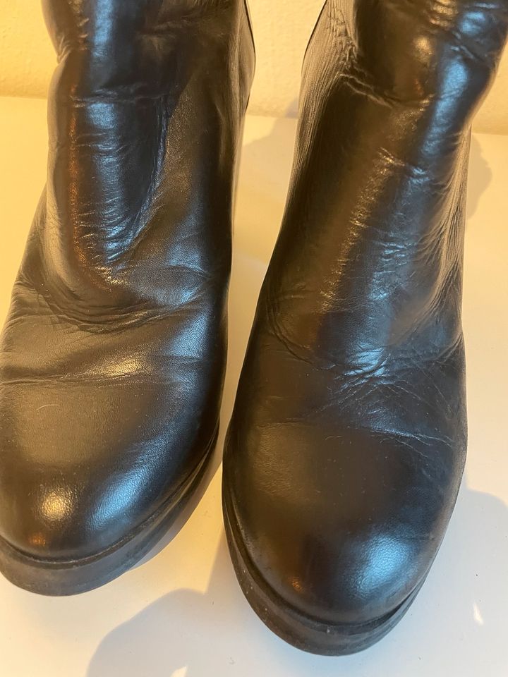 Stiefeletten, Leder, schwarz, Gr. 37, Kultlabel royal republiq in Karlsruhe