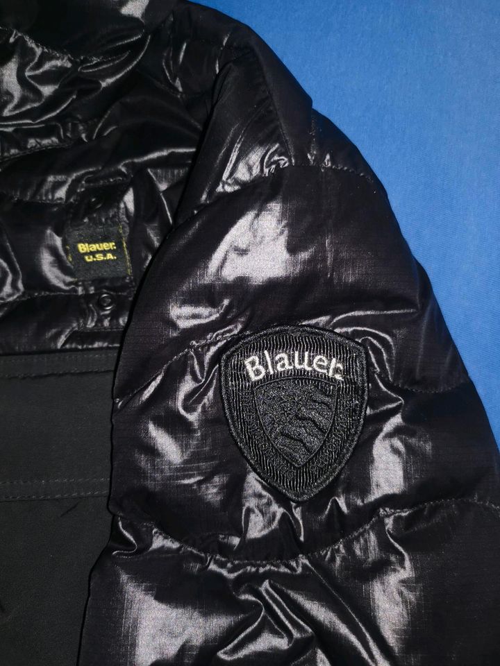 Blauer USA daunenjacke in Frankfurt am Main