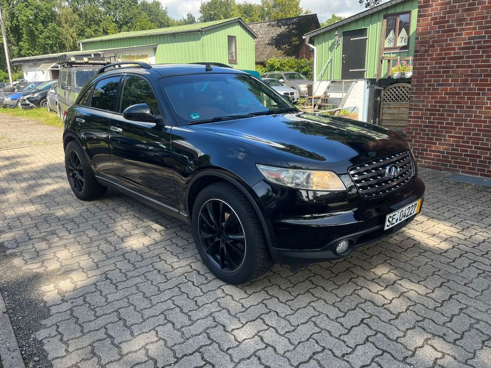 Infiniti FX35 LPG-Gasanlage Xenon Navi in Quickborn