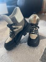 Verkaufe die Schuhe von Zara, Größe 39 Kiel - Elmschenhagen-Kroog Vorschau