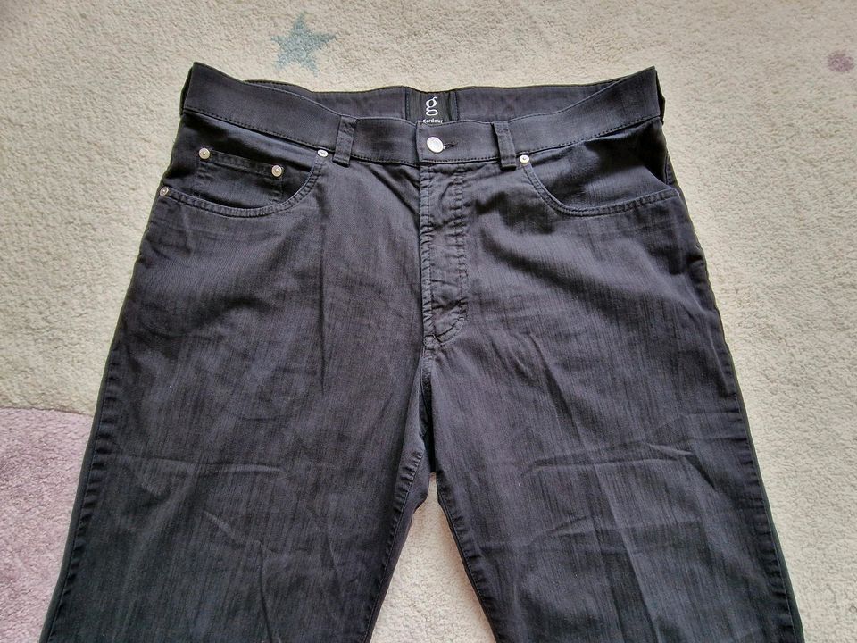 Gardeur Jeans schwarz Gr. 52 Herren Hose in Wermelskirchen