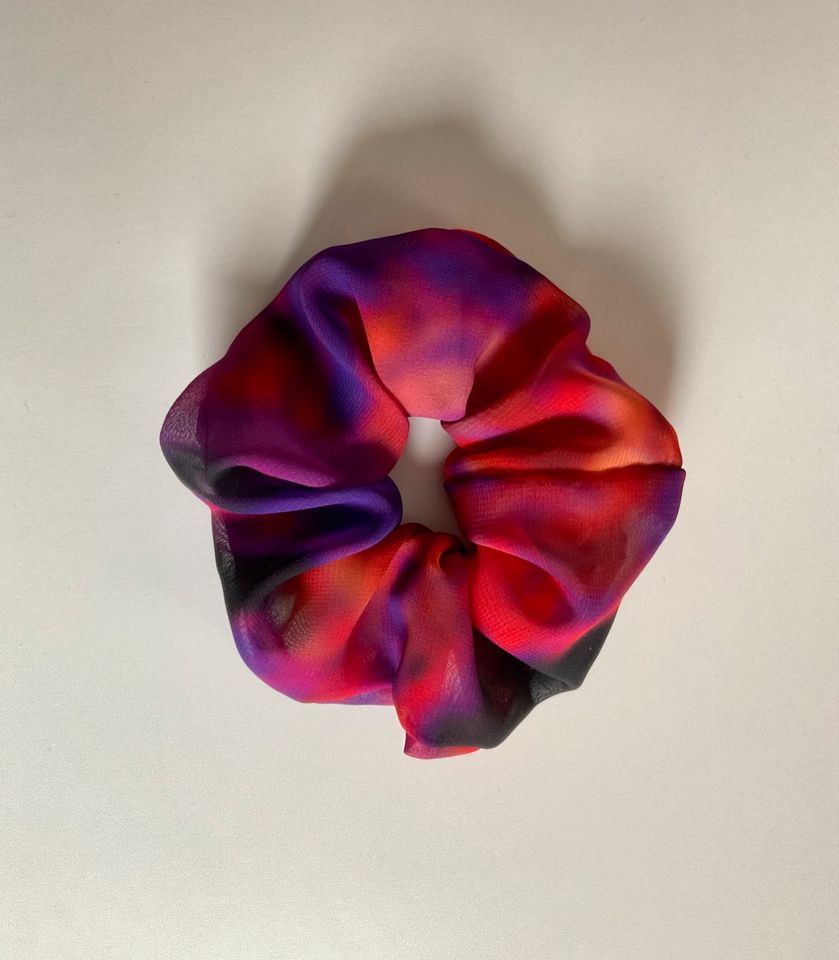 Scrunchie Haargummi mit Print in Berlin