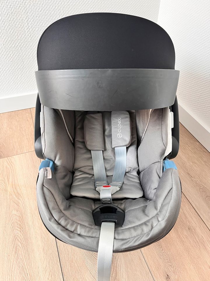 Cybex Aton 5 Babyschale in Duisburg