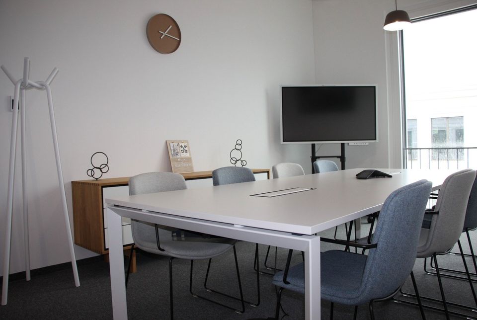 All-inclusive-Zugang zu professionellen Büroräumen für 10 Personen in Regus Doernberg in Regensburg
