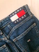 Tommy Mom Jeans Trapared Fit 28x30 Niedersachsen - Dinklage Vorschau