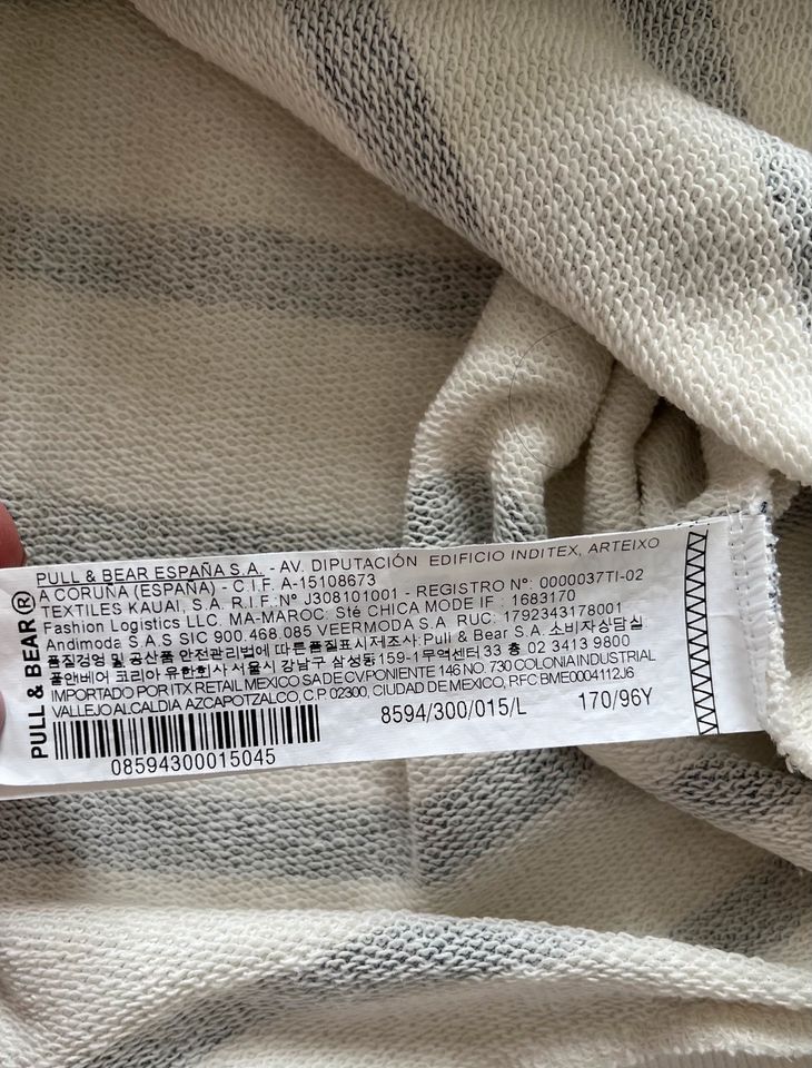 Pull & Bear Pullover gestreift creme dunkelblau inkl Versand in Nürnberg (Mittelfr)