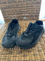 Adidas Schuhe in schwarz Größe 34 Niedersachsen - Einbeck Vorschau