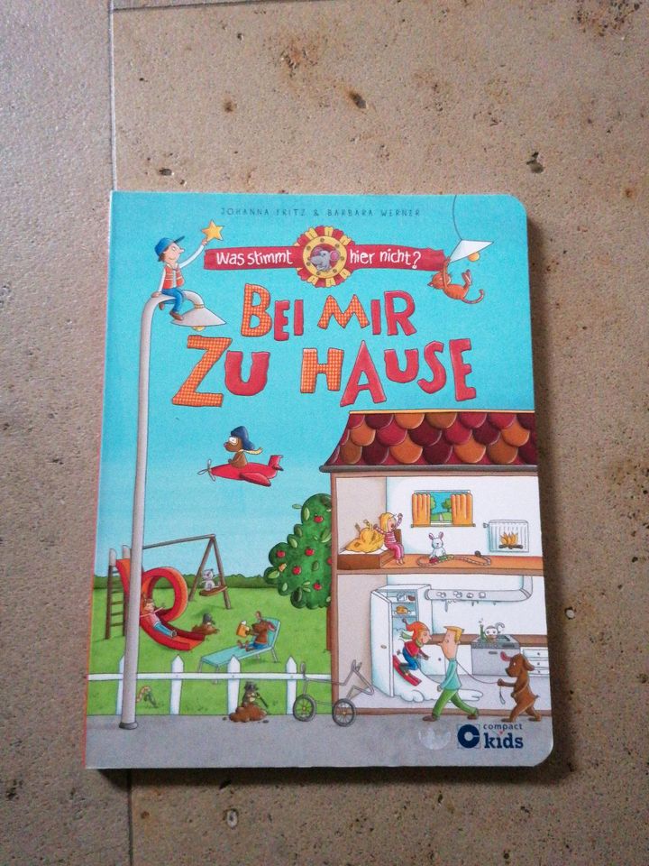 Kinderbuch-Bei mir zu Hause was stimmt hier nicht, Rätselbuch in Dietfurt an der Altmühl