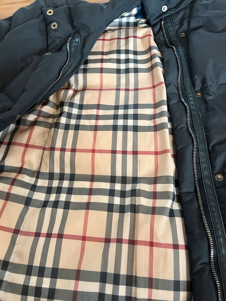 Burberry Jacke Damen in Ravensburg