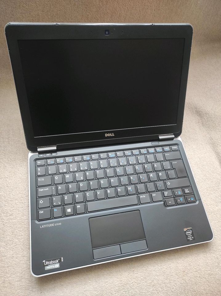 DELL E7240 I5 CPU 8 GB RAM 120 GB SSD in Berlin