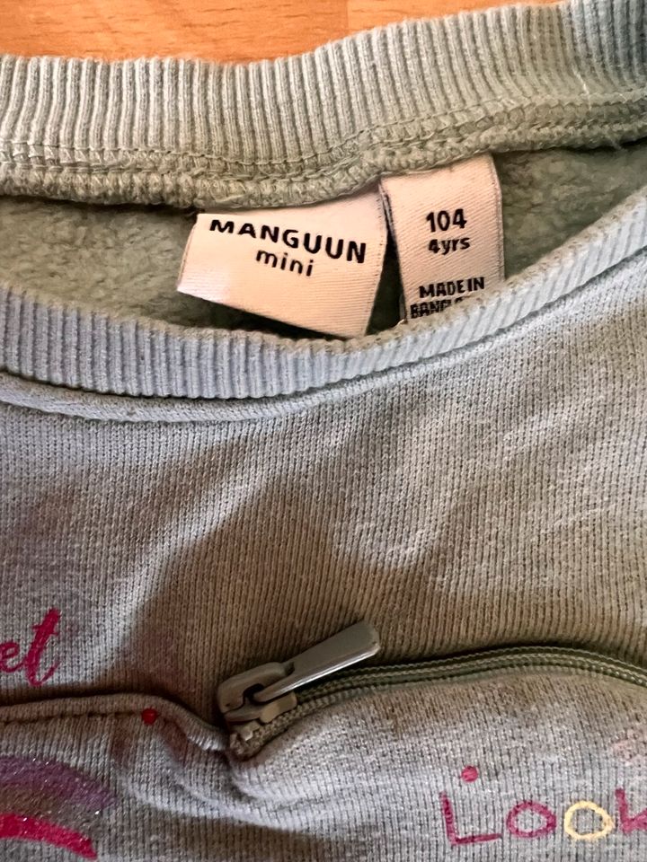 MANGUUN Mini  ♥️ Pullover mit Einhorn in der Größe 104 - wie Neu! in Dresden