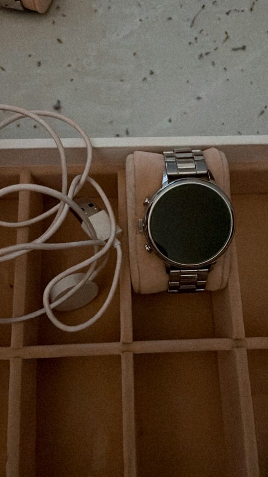 Fossil Smartwatch in Besigheim