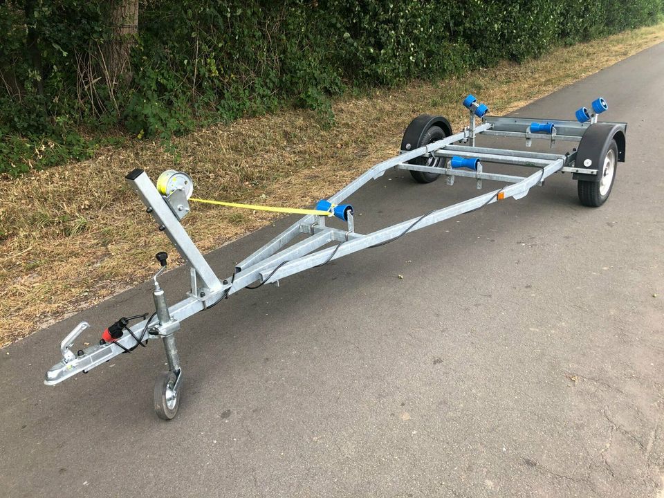 Bootsanhänger Bootstrailer 750 - 3500 kg NEU *BUNNEFELD* in Haren (Ems)