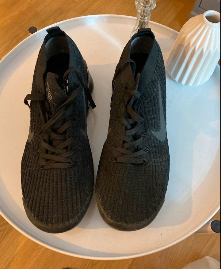 Nike Vapormax Air schwarz wie neu Gr.41 in Hohen Neuendorf