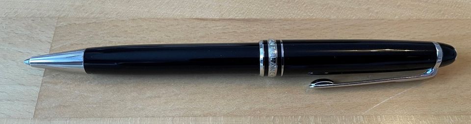 Montblanc Kugelschreiber Meisterstück schwarz, silber mit Gravur in Cottbus