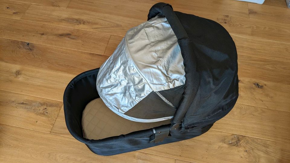 Kinderwagen UPPABaby schwarz in Grafenau