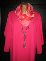 Kleid pink m. Schal + Kette A-Form 3/4 Ärmel XXL 44 46 NEU Bayern - Bayreuth Vorschau