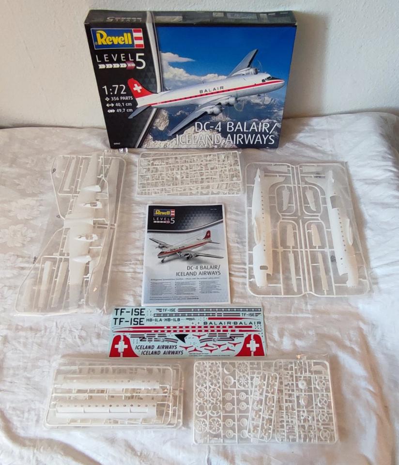 *NEU* DC-4 BALAIR ICELANDIC AIRWAYS Revell 1:72 Modellbausatz in Hügelsheim