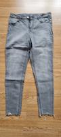 Skinny Jeans C&A hell grau G. 42 Sachsen - Ottendorf-Okrilla Vorschau