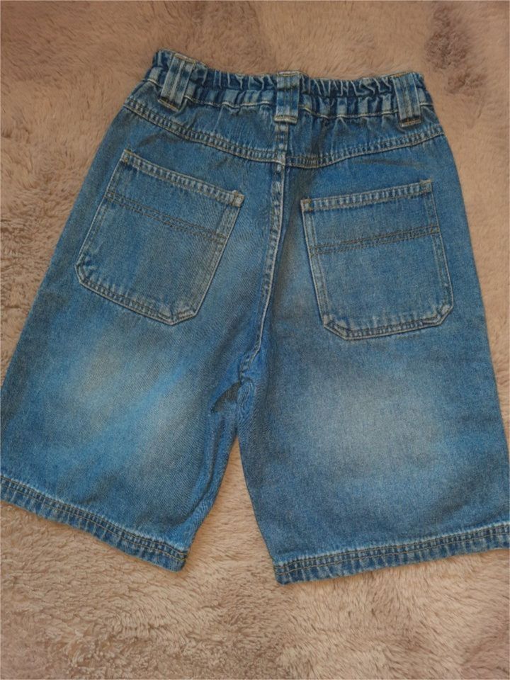 Pocopiano Jeans kurze Hose Shorts Gr. 140 in Berlin