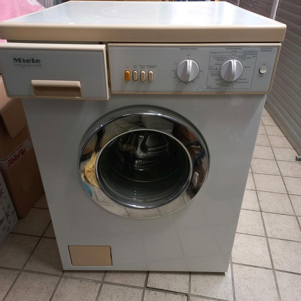 Waschmaschine, Miete, funktionstüchig in Schalkenbach