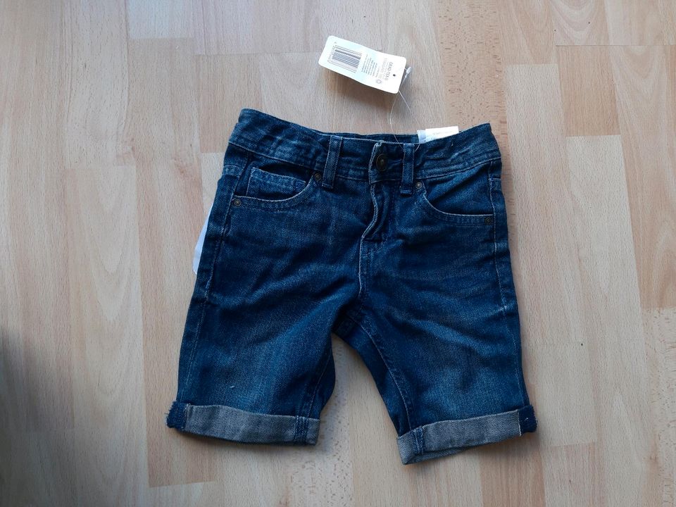 Neu! Shorts, kurze Hose, Gr. 116, Jeans  blau in Biberach an der Riß