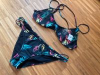 Hawaii Bikini Gr. S / M schwarz Print bunt sexy neon Ananas Palme Baden-Württemberg - Heidenheim an der Brenz Vorschau