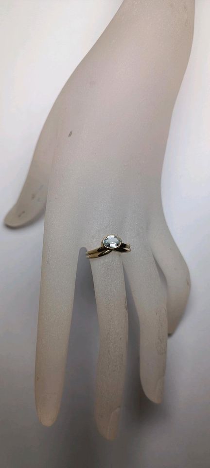 Antiker Blautopas Ring 333 Gold 8 k 53 in Reinstorf