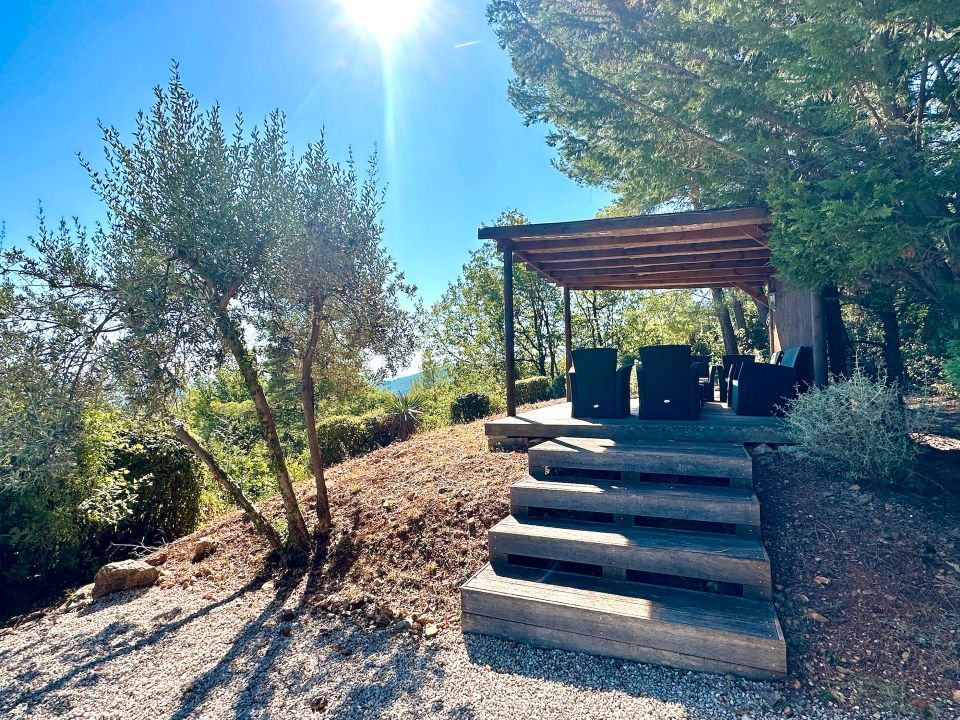 Idyllisches Feriendomizil mit atemberaubendem Ausblick in Draguignan in Saarbrücken